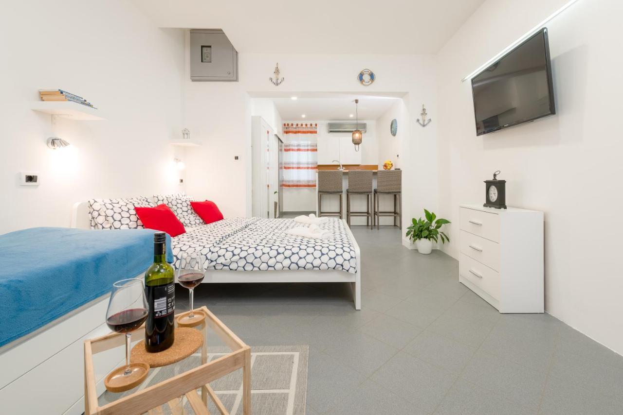 Studio Apartment Sesula Split Luaran gambar